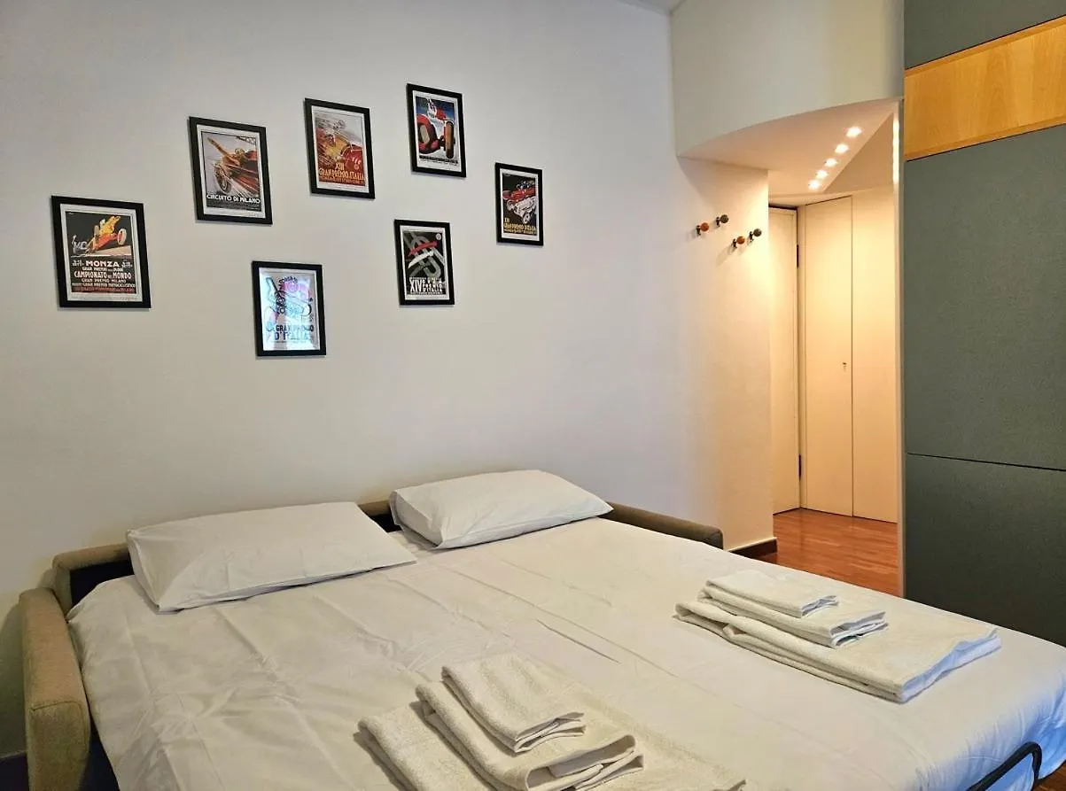 Apartment Maison Navigli Milan Italy